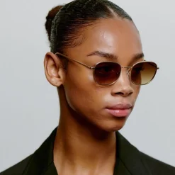 A. Kjærbede solbriller - Hello matte gold