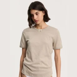 Aiayu t-shirt - Messhu dried herb