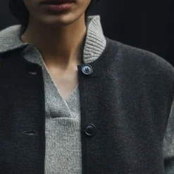 Aiayu vest - Elva dark brown melange