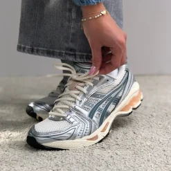 Asics sneakers - Gel-Kayano 14 cream/ironclad