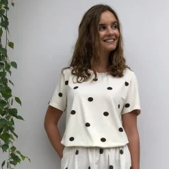 Black Colour t-shirt - Zelda S/S coffee dot