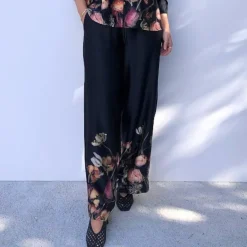 Karmamia Copenhagen bukser - Nomi black blossom