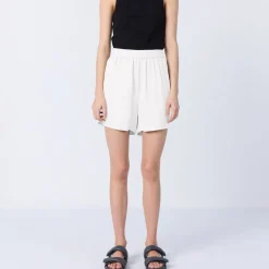 Leveté Room shorts - NAJA 8 L100