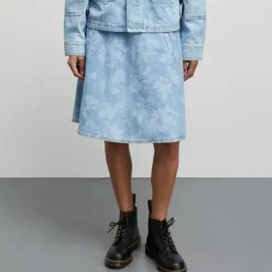 Mads Nørgaard nederdel - Art Denim Stelly light denim/ink flower