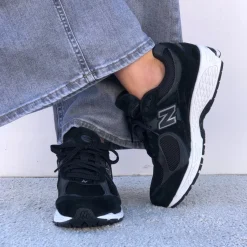 New Balance sneakers - M2002RBK rich earth/shadow grey