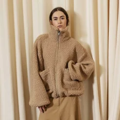 Project AJ117 jakke - Teddy camel