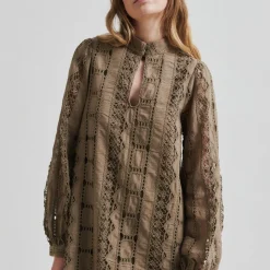 Second Female kjole - Milina fallen rock