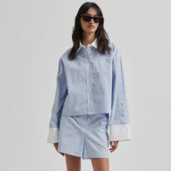 Second Female shorts - Alanis light blue stripe