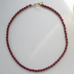 Stine A halskæde - 2061 Love Drop burgundy